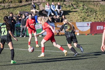 Bild 352 - wBJ Eimsbuettler TV - VfL Wolfsburg : Ergebnis: 1:3